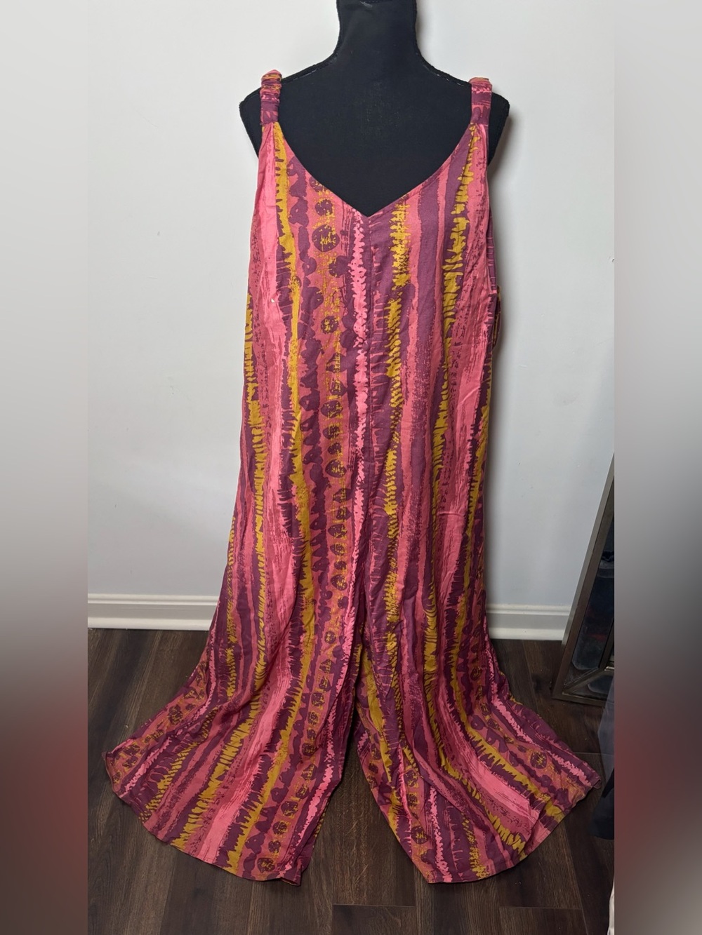 Ashley Stewart Plus Size 26/28 Wide Leg Sleeveless Jumpsuit Pink Purple Print